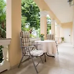 Diana Lägenhetshotell 4*