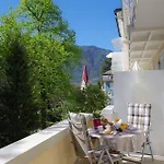 Diana Lägenhetshotell Merano