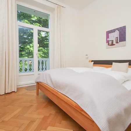 Hotel apartamentowy Diana Meran